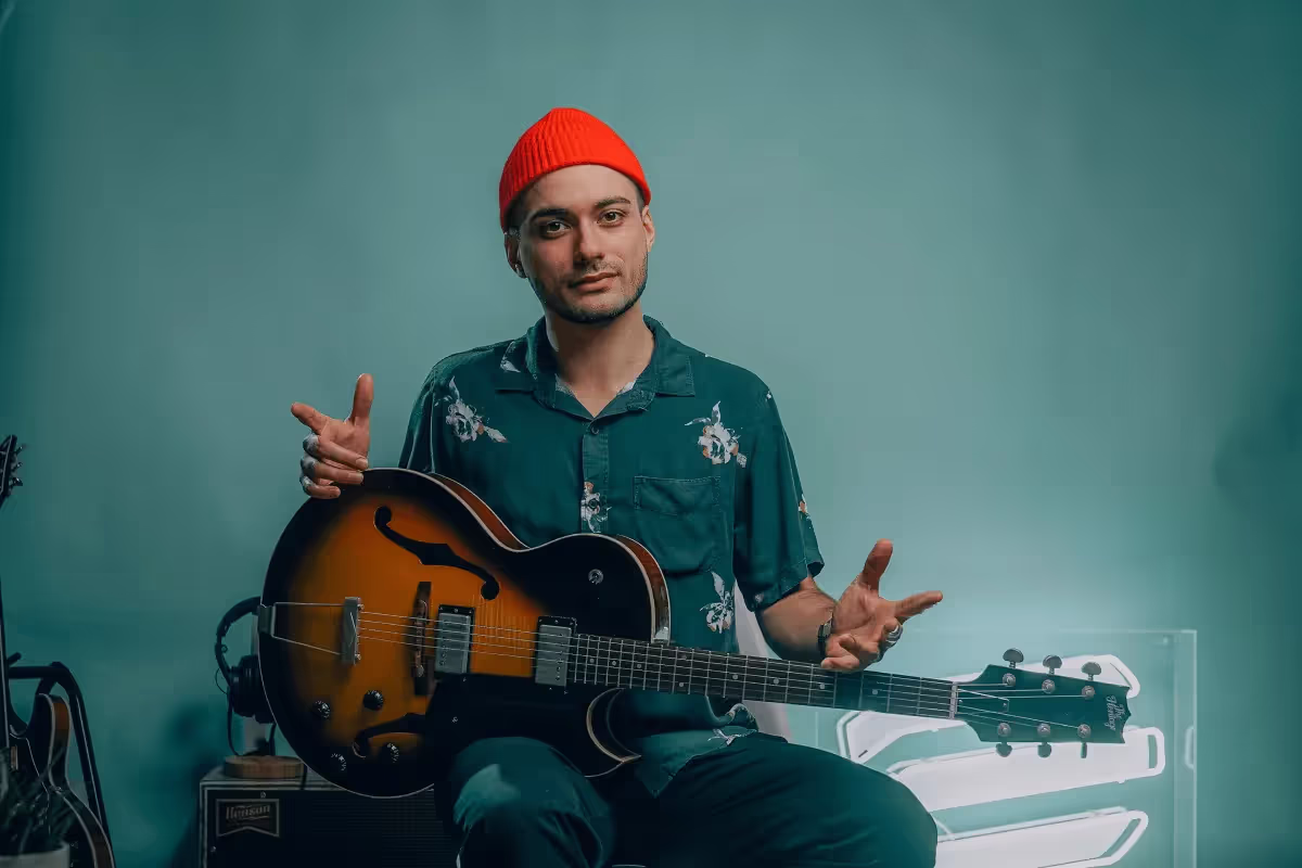 The Mixolydian Mode [Guide for Guitarists]